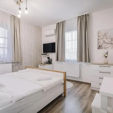 Apartmanhaz Soho 아파트 기오르