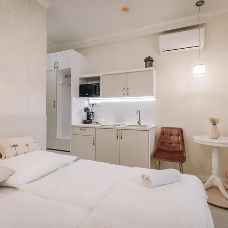 Apartmanhaz Soho Gyor
